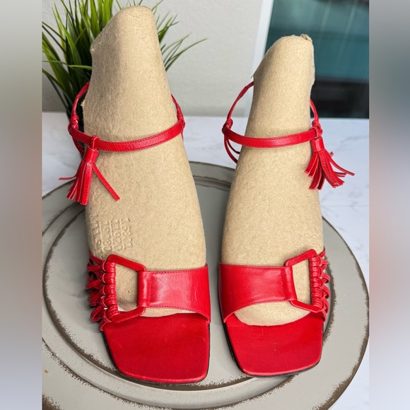 Christian Lacroix Tassel Accent Red Leather Slingback Heels Women’s US  6 - Picture 3 of 7